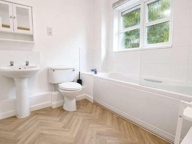 House for sale in Emmbrook, Wokingham