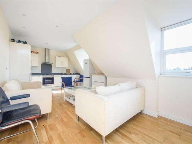 House for sale in Brent Cross, Greater London