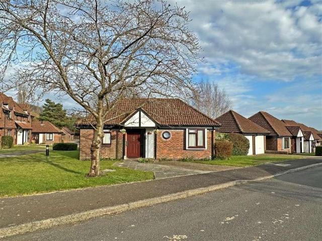 House for sale in Redhill, Earlswood