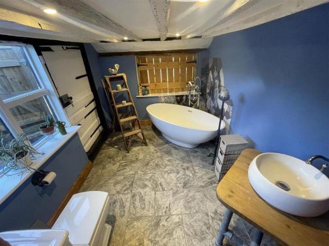 House for sale in Bridgefield, Kent