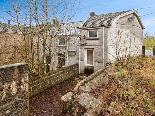 House for sale in Mid Glamorgan