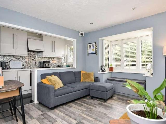 House for sale in North Shoebury, Alton Barnes
