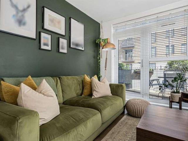 House for sale in Hertford, Colliers End