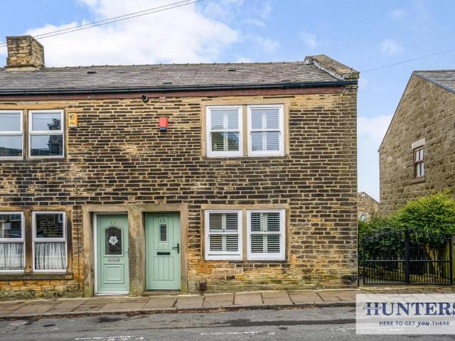 House for sale in Rawdon, West Yorkshire
