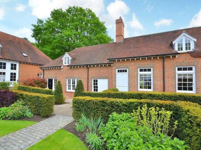 House for sale in Whiteley Village, Blackhills
