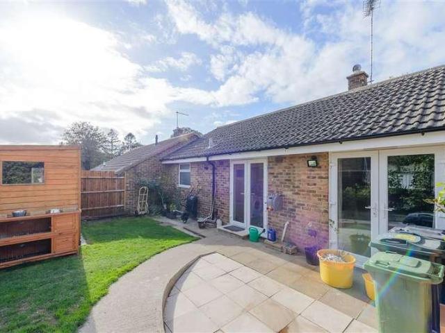 House for sale in Longfield Hill, Dartford