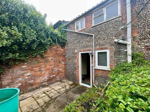 House for sale in Eastbridge, Suffolk