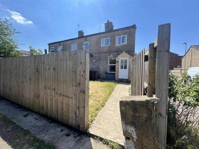 House for sale in Middlestown, West Yorkshire