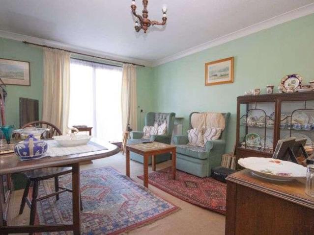 House for sale in Warley, Brentwood