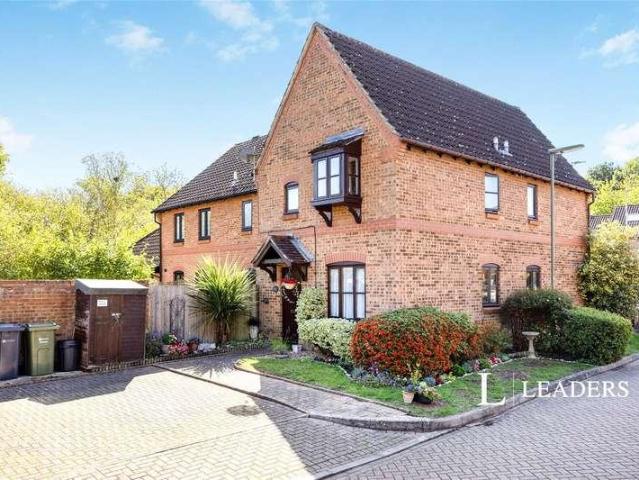 House for sale in Westborough, Surrey