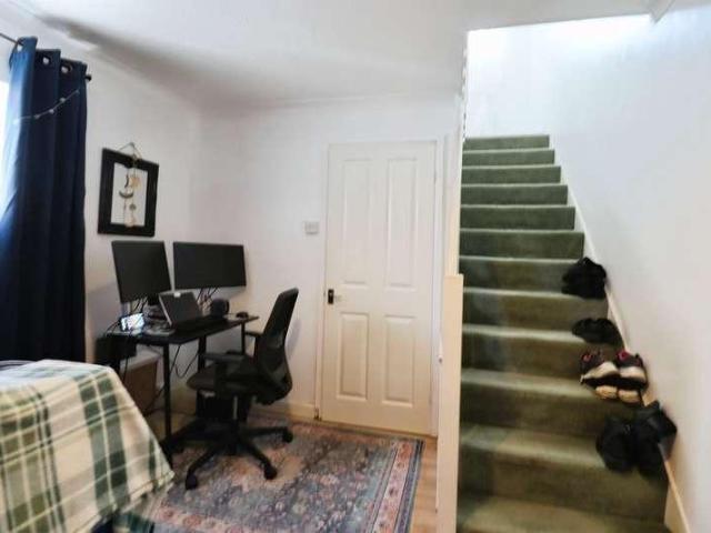 House for sale in Gibbonsdown, Barry