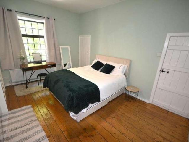 House for sale in Bury, Chatterton