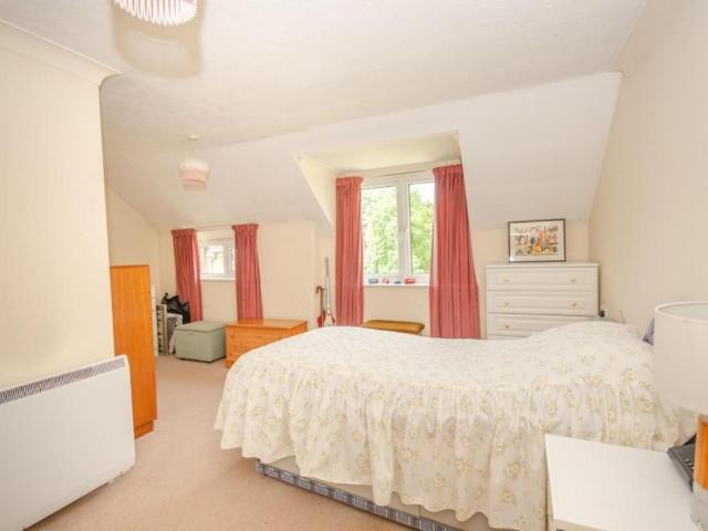 House for sale in Kingswood, South Gloucestershire