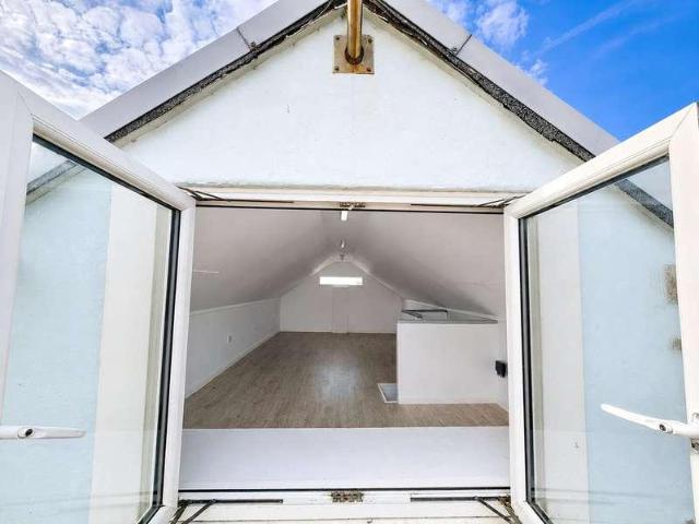 House for sale in Cooden, Heathlands