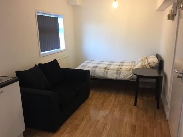 Room for rent in Wombwell, South Yorkshire