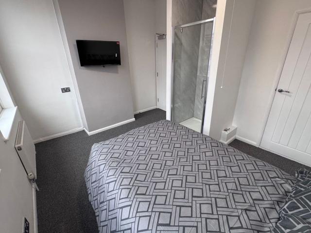 Room for rent in Hillfields, West Midlands