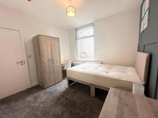 Room for rent in Burnley, Lancashire