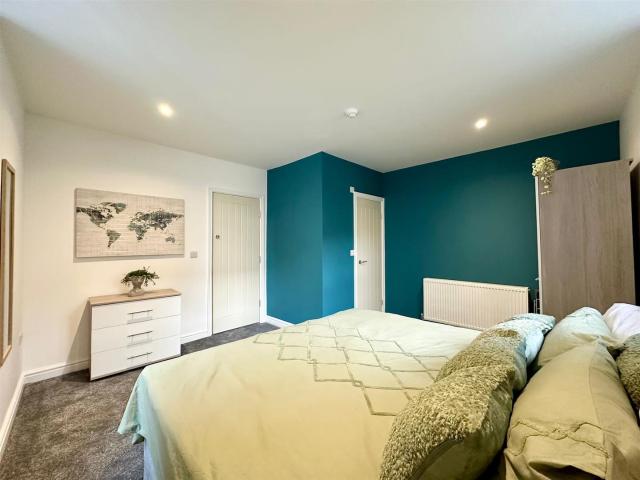 Room for rent in Burnley Wood, Burnley