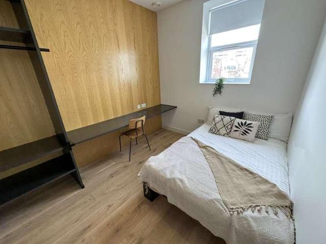 Apartment for rent in Islington, Calderstones