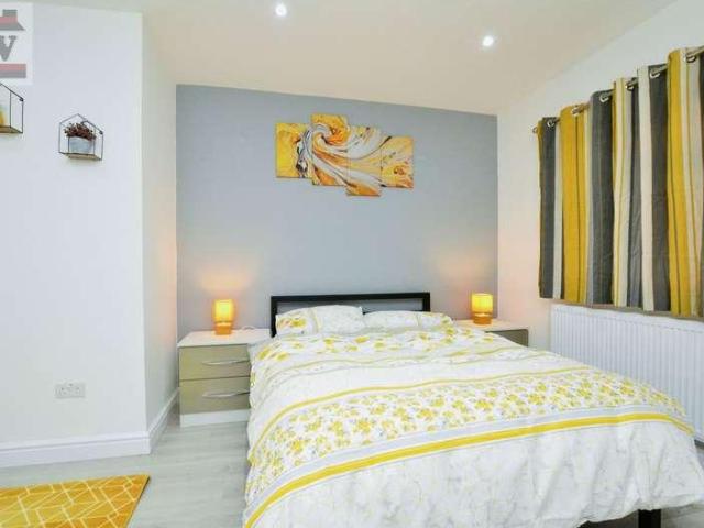 House for rent in London Borough of Hounslow, Spring Grove