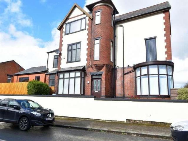 House for rent in Chesham, Bury