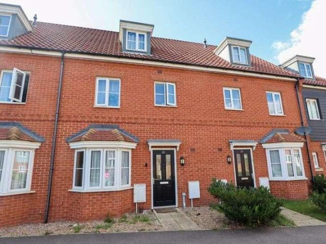 House for rent in East Bank, Norfolk