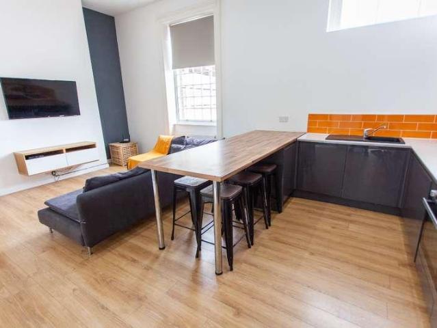 Apartment for rent in Calderstones