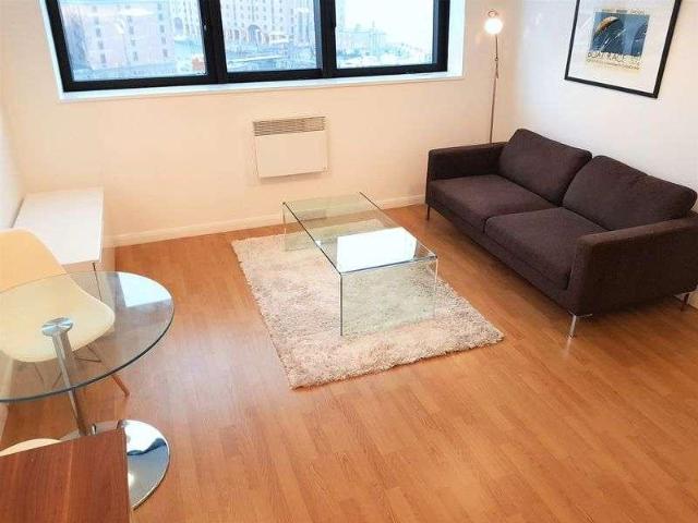 House for rent in Cavern Quarter, Calderstones