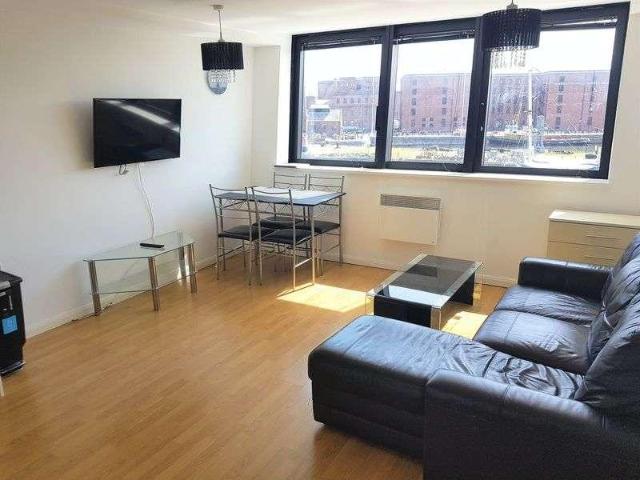 House for rent in Cavern Quarter, Calderstones