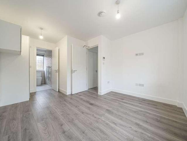 Apartment for rent in London Borough of Lewisham, Greater London