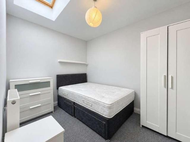 House for rent in Farley Hill, Spring Park