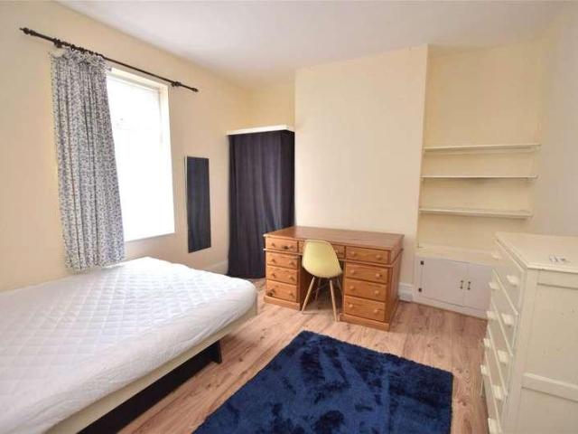 Apartment for rent in Golden Valley, Gloucestershire