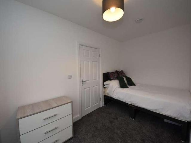 House for rent in Roby Mill, Lancashire