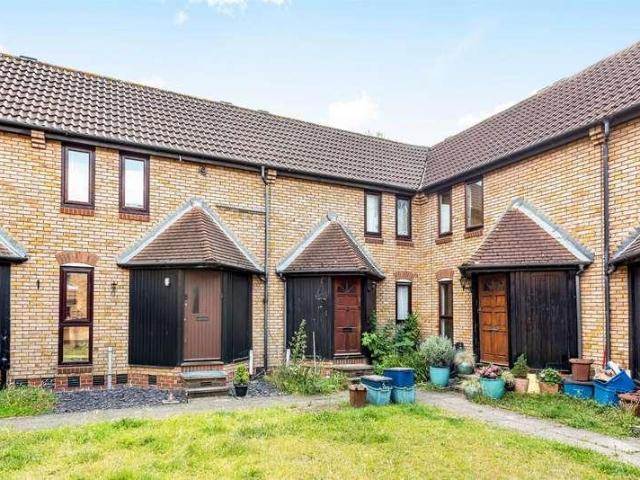 House for rent in Surrey Quays, Greater London