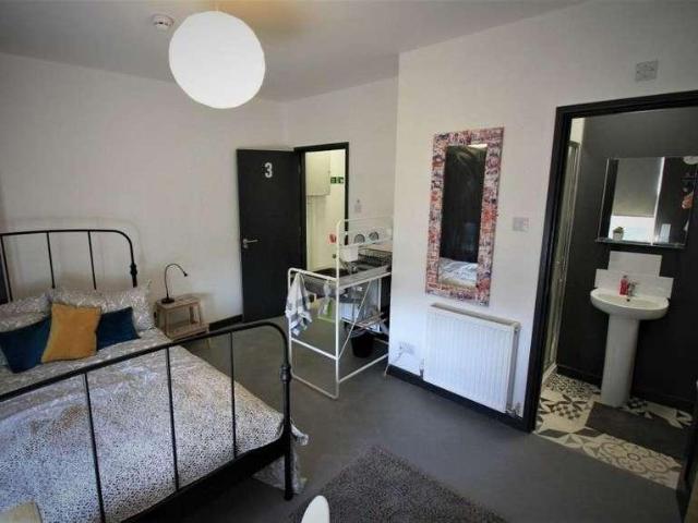 Apartment for rent in Spon End, West Midlands