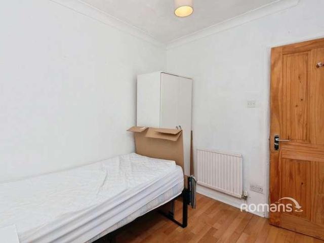 Apartment for rent in Wrecclesham, Fole