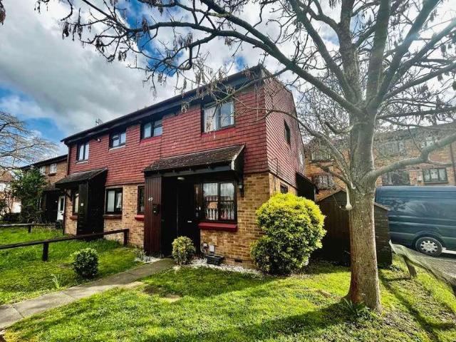 House for rent in Yiewsley, Yiewsley