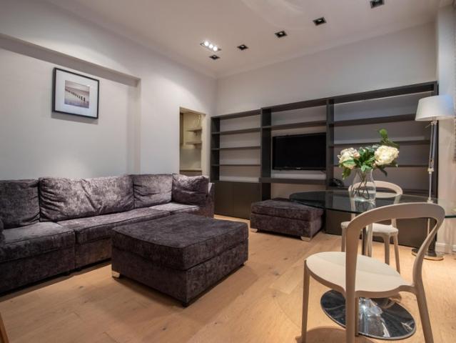 Apartment for rent in South Kensington, Greater London