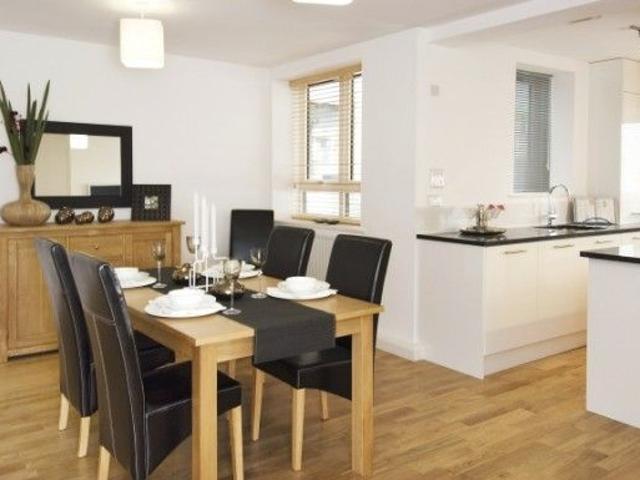 Room for rent in London Borough of Hounslow, Strand