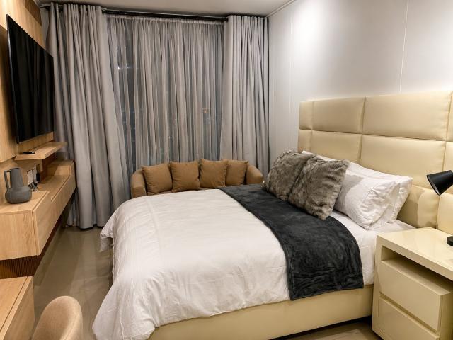 Apartment for rent in Parkwood, Rosebank