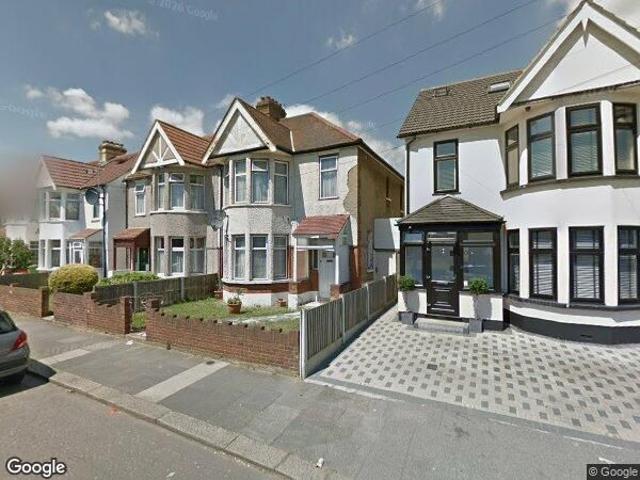 House for rent in Gants Hill, Greater London