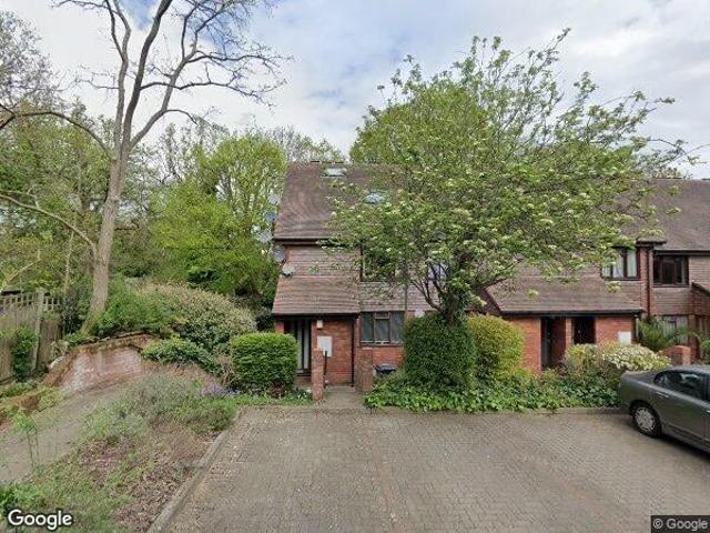House for rent in London Borough of Barnet, Greater London
