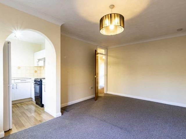 House for rent in Maylands, Pouchen End