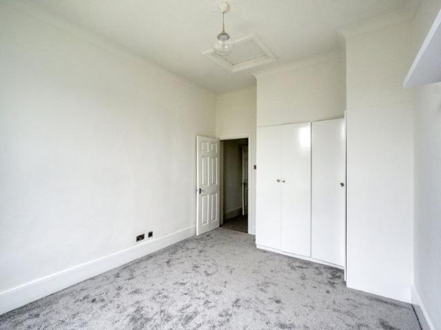 House for rent in Roselands, Eastbourne