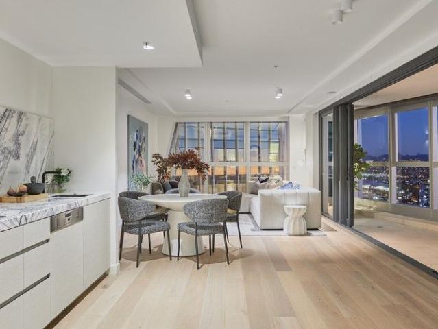 Apartment for sale in Gold Coast, Gold Coast Urban