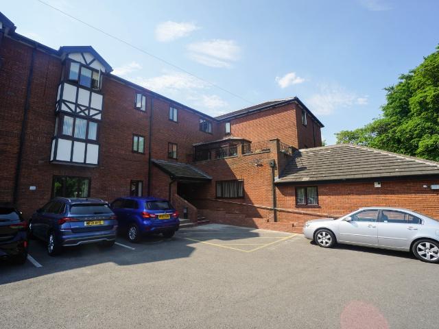 Apartment for rent in Lee Bank, Greater Manchester