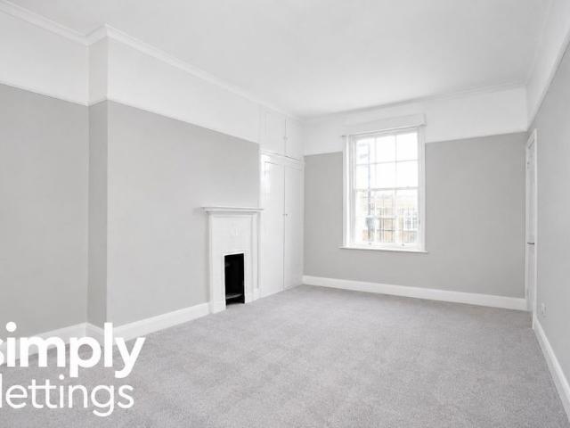 Apartment for rent in Kemptown, Brighton & Hove