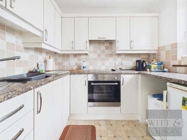 Property for sale in Central, Heathlands