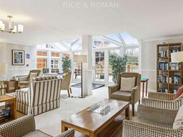 Property for sale in Sunningdale