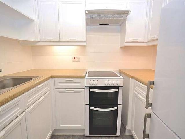 Property for sale in Fordington